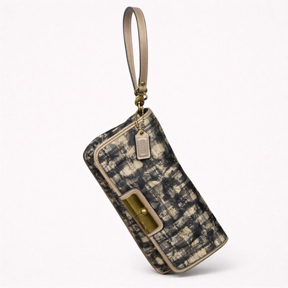 Coach Kristin Op Art pattern in a metallic gold EUC - Picture 7 of 14